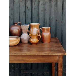 Table à manger en bois foncé n°1299