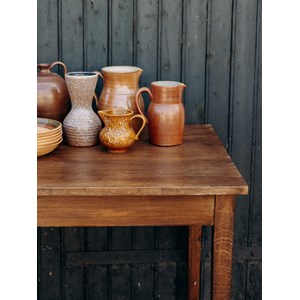 Table à manger en bois foncé n°1299