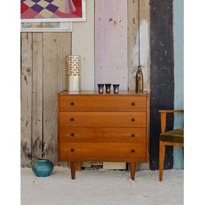 Olga, la commode en bois n°444