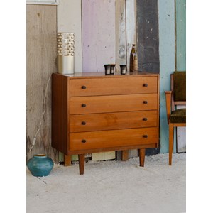 Olga, la commode en bois n°444