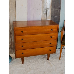 Olga, la commode en bois n°444