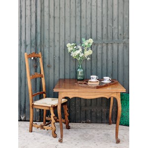 Table à manger carrée en chêne n°1298