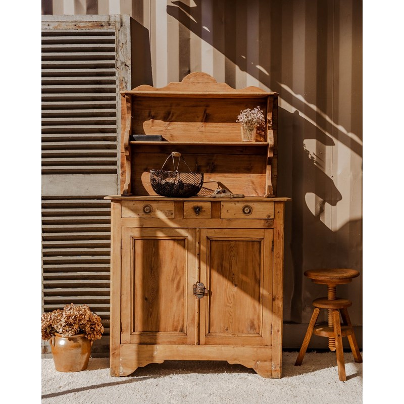 Debongout - Buffet saint-hubert en bois n°1477