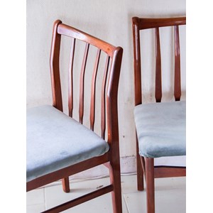 Lot de 2 chaises en bois n°442