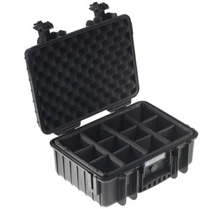 Valise polyvalente type 4000 noir avec cloisons amovibles