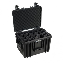Valise polyvalente type 6800 noir avec cloisons amovibles