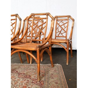 Lot de quatre chaises en rotin n°1146