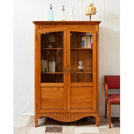 Victoria, la vitrine en bois n°216