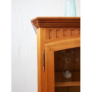 Victoria, la vitrine en bois n°216
