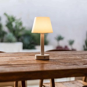 Lampe de table rechargeable en bois blanc zoë