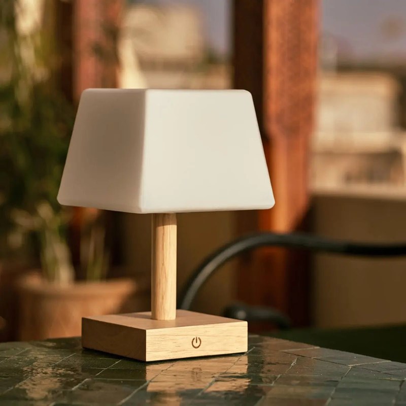 Lampe de table en bois marron clair - tommy