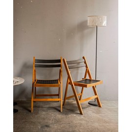 Paire de chaises pliantes en bois n°1188