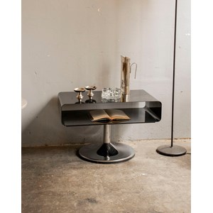 Donna, la table basse space age n°956