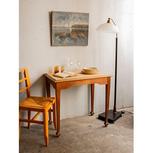 Table à manger en bois clair n°1323
