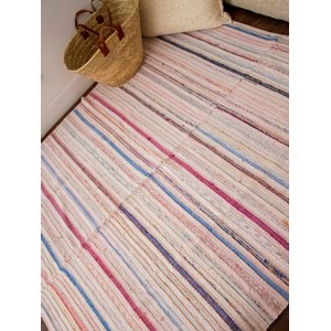 Tapis à petites rayures colorées n°127