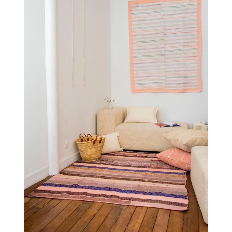 Olivier, le tapis aux tons rosés n°125