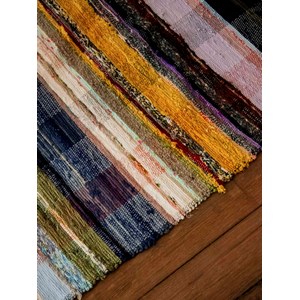 Olivier, le tapis artisanal rayé n°122