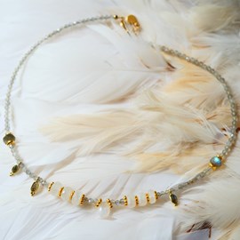 Collier labradorite banita