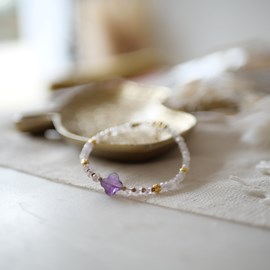 Bracelet trèfle pierre de lune bhagvanti