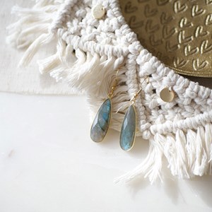 Boucles d'oreilles labradorite ishita