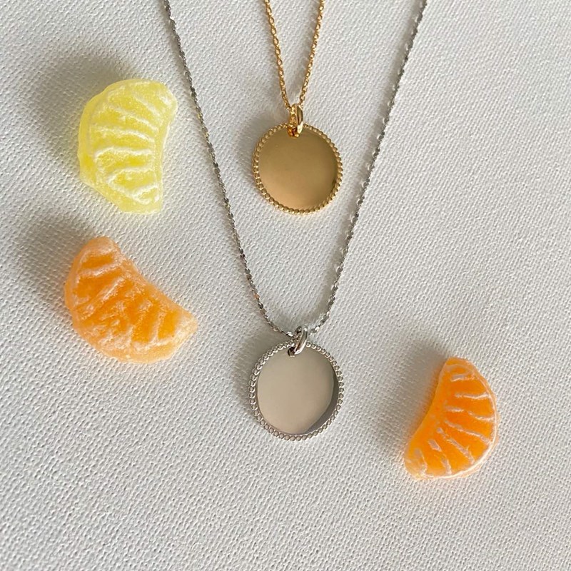 Les Bijoux Chics - Collier médaille plaqué or suzie