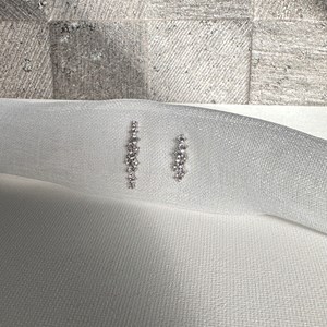 Boucles uma pendantes asymétriques zirconium argent 925