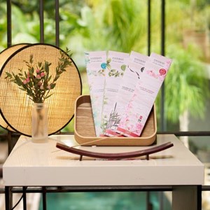 Encens lotus et amande douce