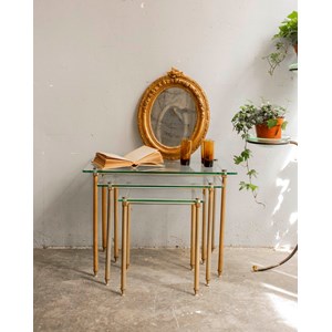 Table gigogne au plateau de verre n°150