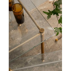 Table gigogne au plateau de verre n°150