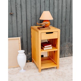 Table de chevet en bois clair n°1462