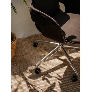 Alma, la chaise arco à roulettes n°1493