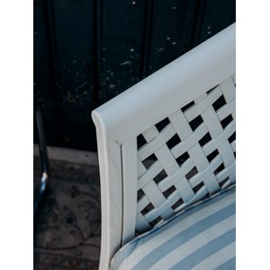 Fauteuil en plastique tressé n°1209