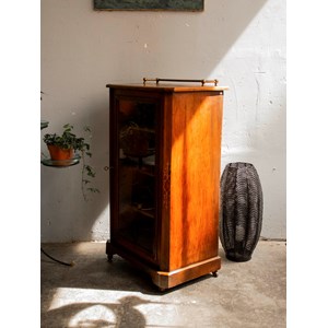 Vaisselier cabinet de curiosité n°383