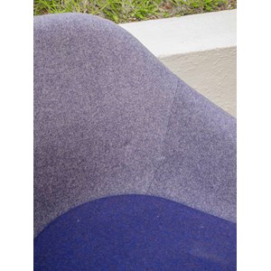 Fauteuil en feutrine bleu n°1205