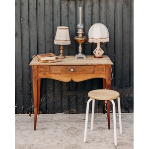Edouard, le petit bureau en bois n°688