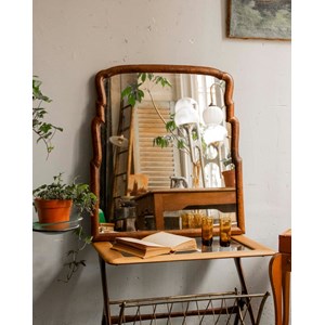 Miroir au bois sculpté n°1154