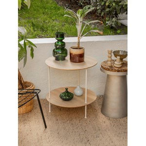 Table d'appoint en bois clair n°1328