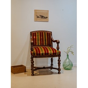 Fauteuil louis xiii en bois et tissu à rayures n°929