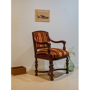 Fauteuil louis xiii en bois et tissu à rayures n°929