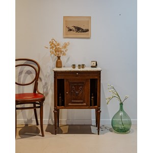 Petit buffet en bois et marbre n°1509