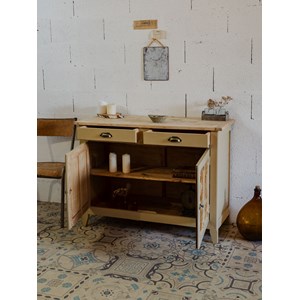 Buffet en bois beige et à motifs n°1511