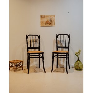 Paire de chaises en bois noir n°1219