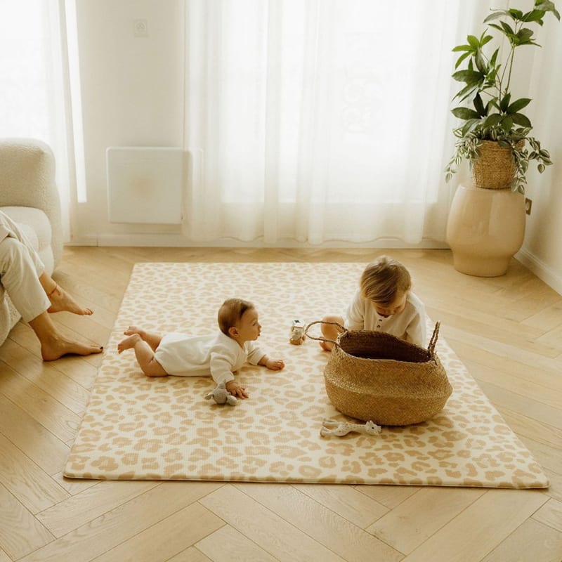 Tapis de jeu xl - le léo uni