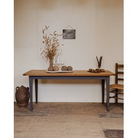 Romy, la table à manger en bois n°1353