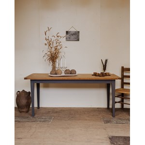 Romy, la table à manger en bois n°1353