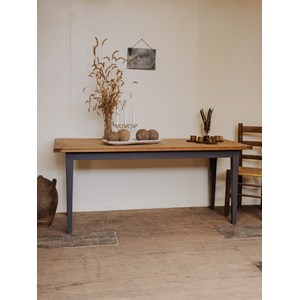 Romy, la table à manger en bois n°1353