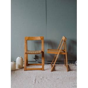 Lot de 4 chaises en bois n°1242