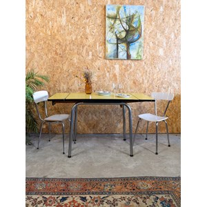 Table à manger en formica n°1157