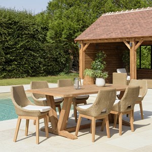 Kally - ensemble de jardin (table et chaises) en bois teck recyclé et rotin synt