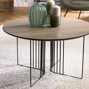 Julia - table basse biseautée pieds graphique 70x70cm bois marron
